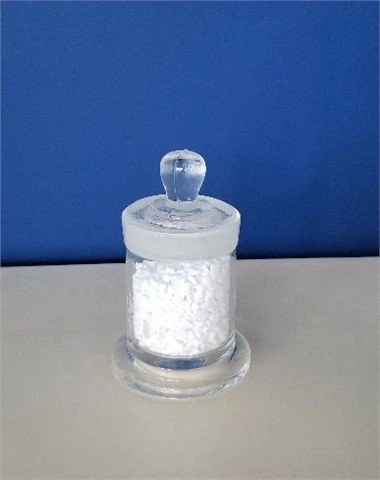 Alumine fondue blanche